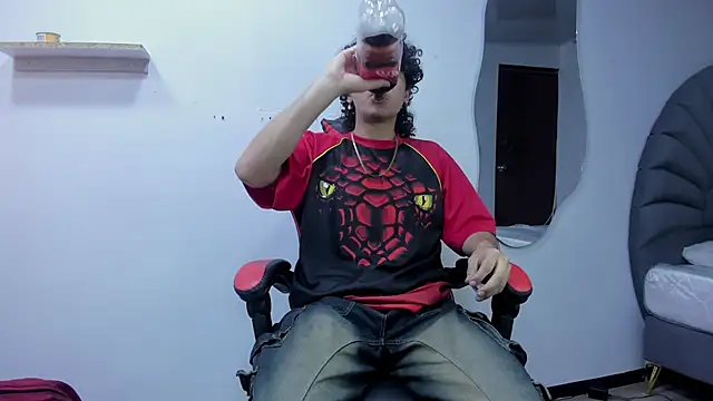 JackesTaylor online show from October 2, 4:30 am