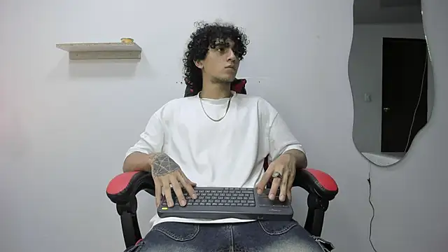 JackesTaylor online show from November 4, 4:11 am