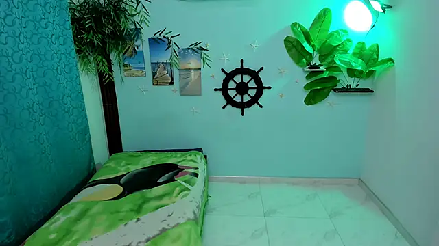 eladyrous98 online show from October 4, 2:26 pm