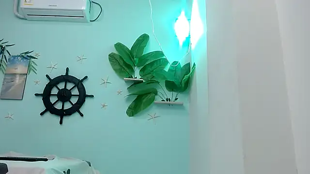 eladyrous98 online show from November 21, 7:29 am