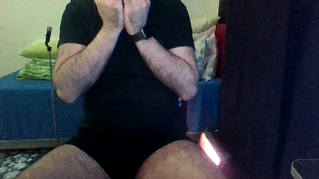 Snapshot of st206boy chatting on April 30, 10:36 pm st206boy online show from April 30, 10:36 pm