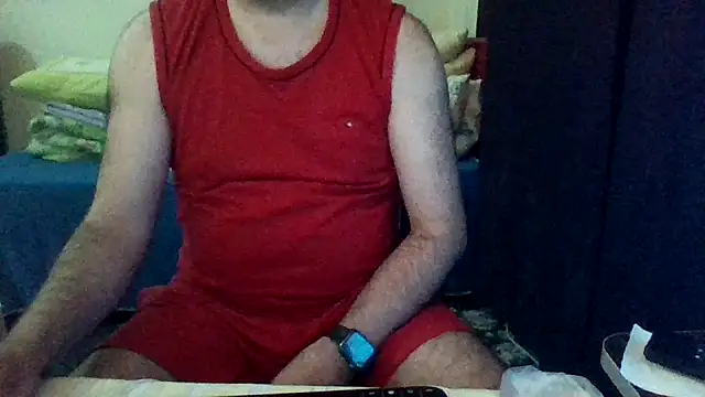 Snapshot of st206boy chatting on May 12, 11:35 pm st206boy online show from May 12, 11:35 pm
