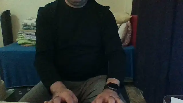 Snapshot of st206boy chatting on May 22, 11:43 pm st206boy online show from May 22, 11:43 pm