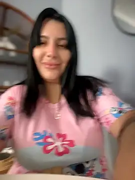 victoria amatista  online show from May 21, 3:41 pm