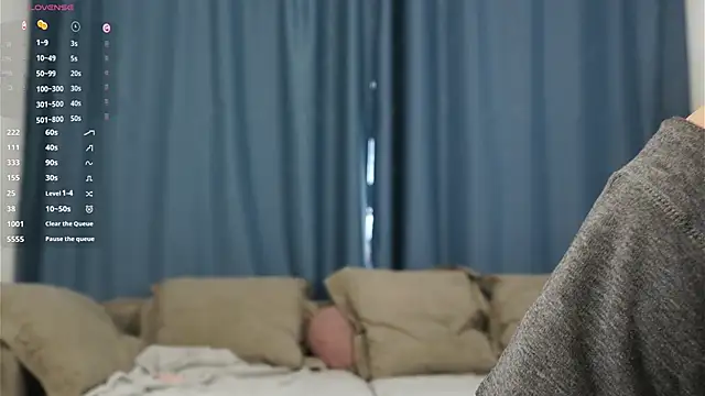 TaiteFairfield online show from November 5, 7:08 am