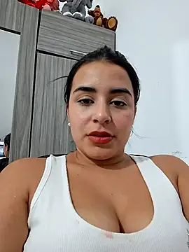 Snapshot of channell0 chatting on September 10, 4:56 am channell0 online show from September 10, 4:56 am