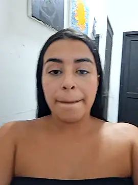 Snapshot of channell0 chatting on January 11, 10:15 pm channell0 online show from January 11, 10:15 pm