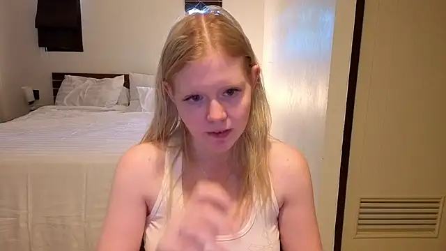 Wendy 228 online show from June 22, 3:58 am