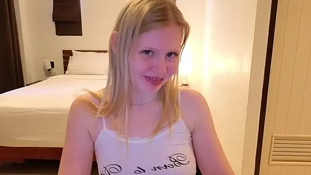 Wendy 228 online show from June 27, 3:55 am