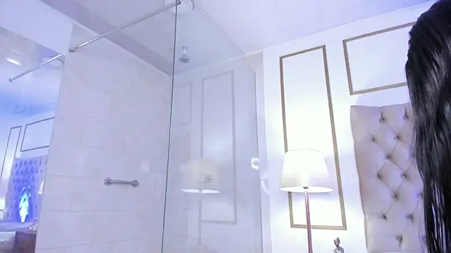 AllyPretty- online show from October 30, 7:47 pm