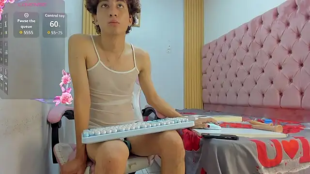 Darkknightx01 online show from January 15, 7:13 am