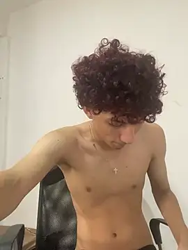 Darkknightx01 online show from February 4, 7:31 pm