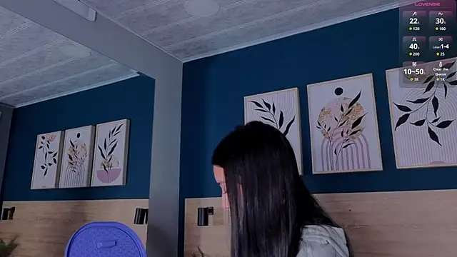 SarahMiler  online show from September 15, 12:16 pm