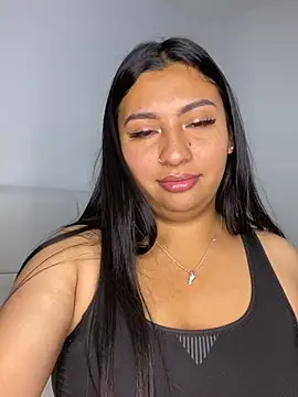 Issa Santana online show from March 20, 8:25 pm