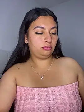 Issa Santana online show from April 9, 8:14 pm