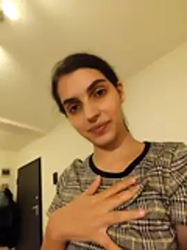 SweetMelodyZ online show from November 20, 4:23 am