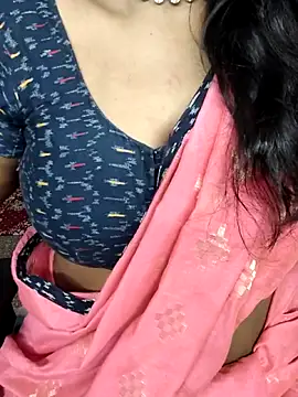 Snapshot of Hotty_Sonali chatting on April 6, 2:09 am Hotty Sonali online show from April 6, 2:09 am