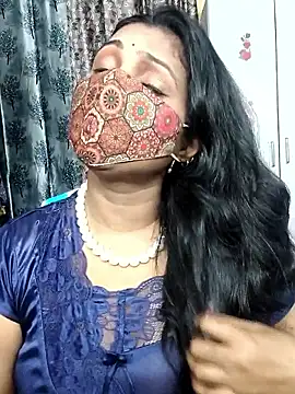 Snapshot of Hotty_Sonali chatting on April 6, 4:52 pm Hotty Sonali online show from April 6, 4:52 pm