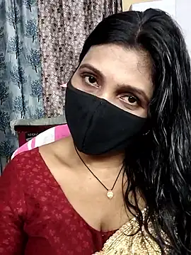 Snapshot of Hotty_Sonali chatting on April 28, 5:29 pm Hotty Sonali online show from April 28, 5:29 pm