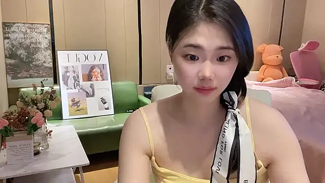 suki-1 online show from October 14, 8:48 am