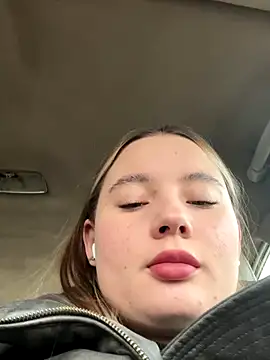 StephanieMur online show from November 19, 4:01 am