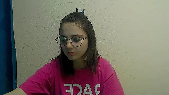 Sun Shine   online show from April 4, 9:23 pm