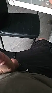 Snapshot of lollipop882 chatting on September 21, 11:45 am lollipop882 online show from September 21, 11:45 am