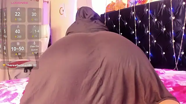 Dana-Alabi online show from February 19, 12:45 pm