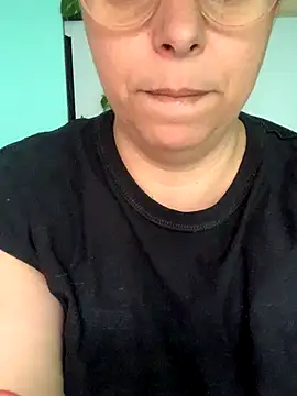 LupeLok online show from November 29, 5:16 pm