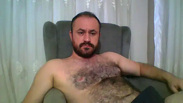Snapshot of micheal3467 chatting on October 28, 10:34 pm micheal3467 online show from October 28, 10:34 pm