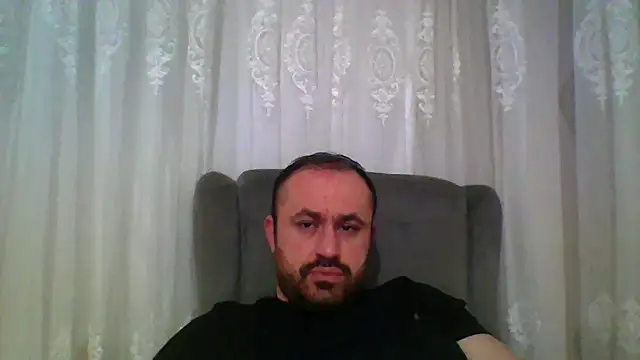 Snapshot of micheal3467 chatting on February 8, 9:29 pm micheal3467 online show from February 8, 9:29 pm