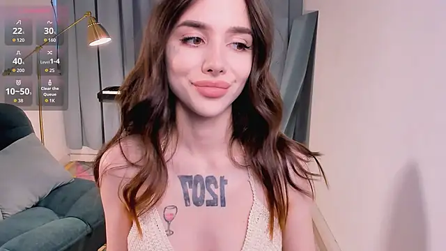 Snapshot of shuggybaby chatting on September 30, 6:18 am shuggybaby online show from September 30, 6:18 am