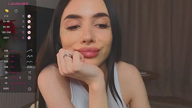 shuggybaby online show from January 13, 8:58 pm