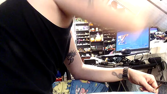 thejuicybacon online show from February 28, 8:32 pm