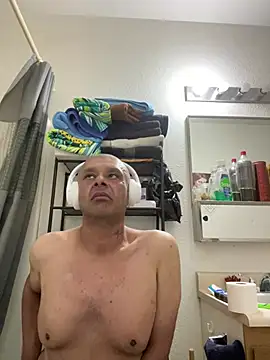 Snapshot of NiftyCaptain3 chatting on February 28, 9:43 am NiftyCaptain3 online show from February 28, 9:43 am