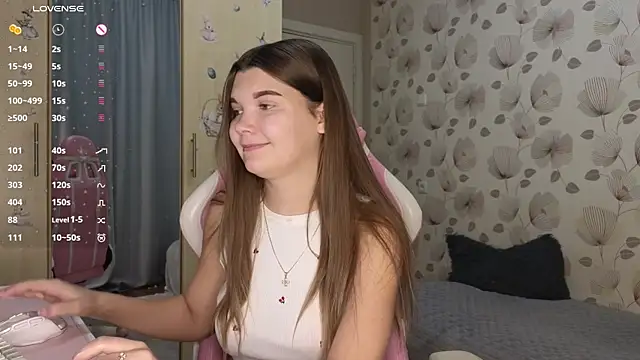  cute ice online show from September 21, 4:25 am