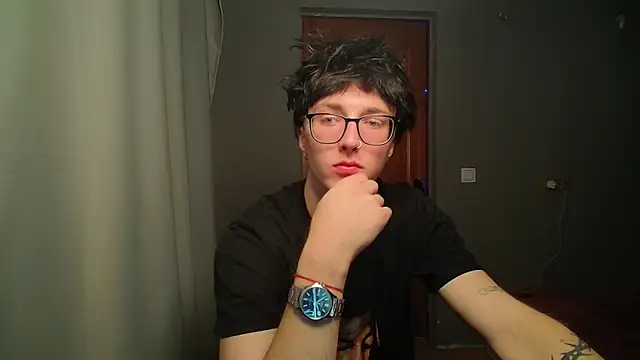 8goat online show from October 22, 8:08 pm