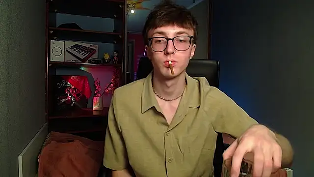 Snapshot of 8goat chatting on March 16, 6:56 pm 8goat online show from March 16, 6:56 pm