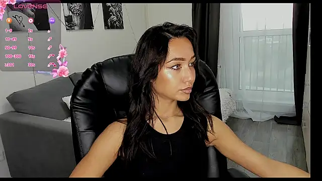 Lisa Shultz online show from September 9, 1:32 pm