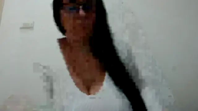 jollene online show from October 18, 12:28 pm