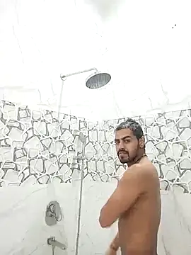 Snapshot of fireboyyyyy chatting on October 17, 11:18 pm fireboyyyyy online show from October 17, 11:18 pm