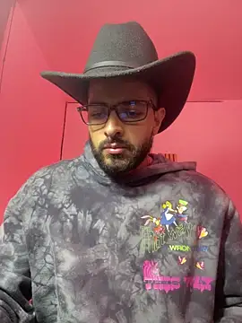 magnumchris online show from April 5, 11:35 pm