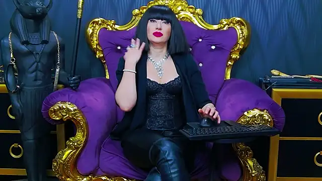 LaraMaeve online show from January 11, 6:51 am