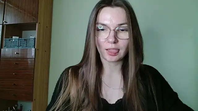 LooveELLYx online show from January 16, 2:41 pm