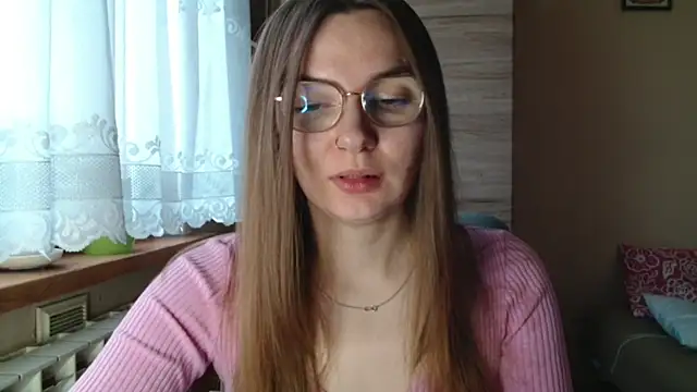 LooveELLYx online show from December 15, 7:23 am