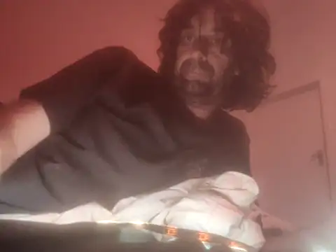 straightozgoesdwn online show from November 22, 5:56 pm