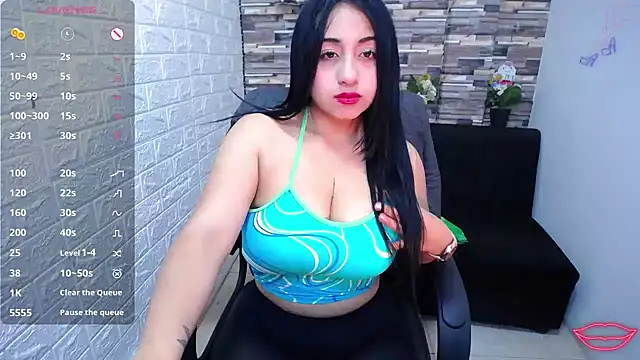 Snapshot of isabelsaenzxx chatting on September 24, 12:30 pm isabelsaenzxx online show from September 24, 12:30 pm