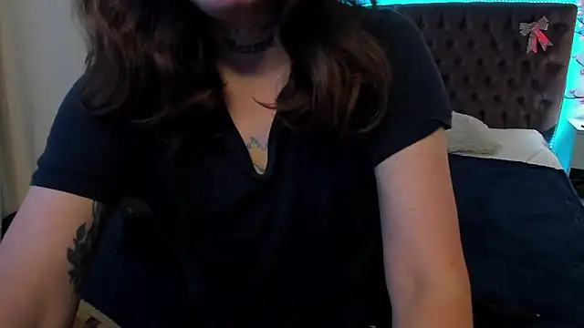 Snapshot of LilaVame chatting on October 7, 12:02 pm LilaVame online show from October 7, 12:02 pm
