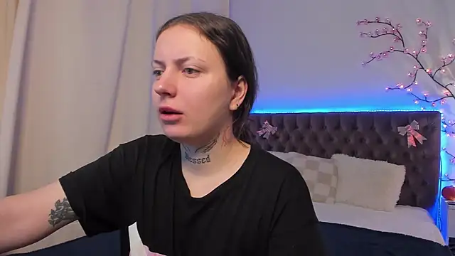 LilaVame online show from November 10, 6:23 am