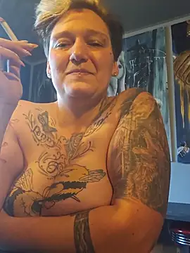 Ich-eben123 online show from September 9, 8:25 am